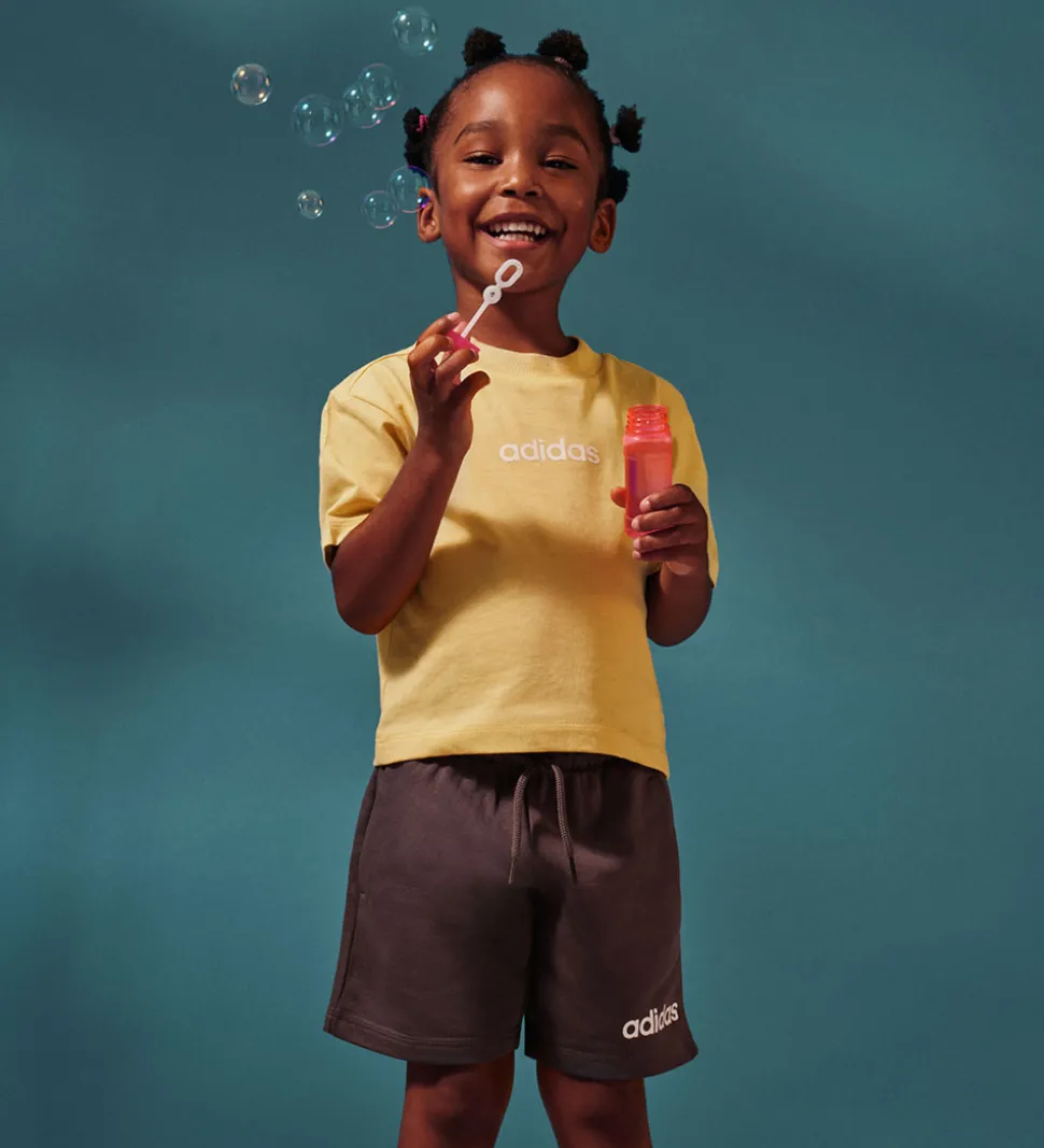 adidas Performance Sæt - T-shirt/Sweatshorts - Powder Yellow/Hvi