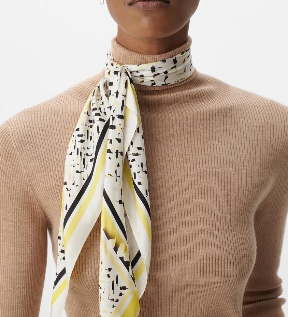 Lala Berlin Tørklæde - Triangle Aina - Floral Leo Sunflower